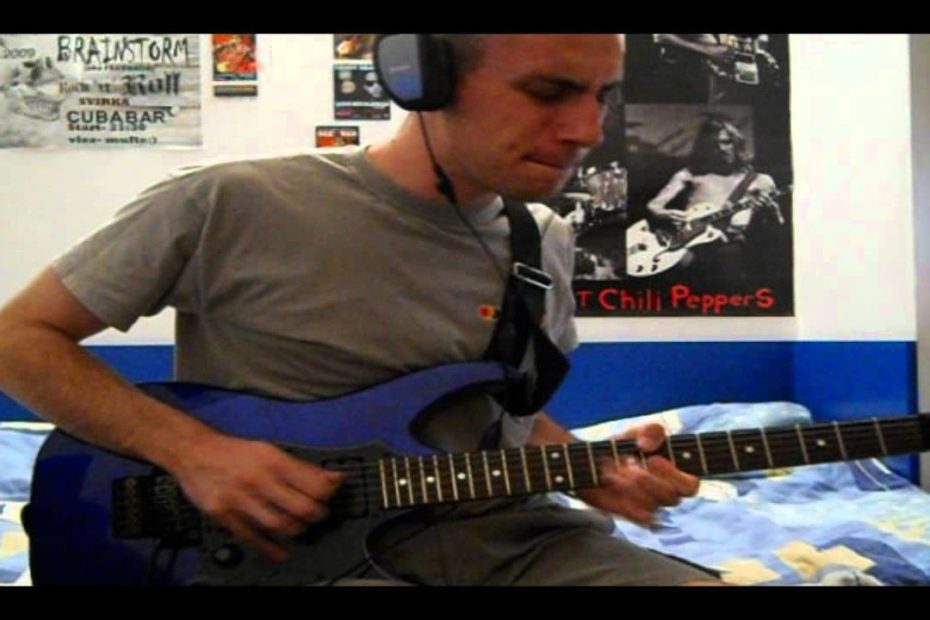 RHCP - She's Only 18 Solo Poland Chorzow 2007 (Cover)
